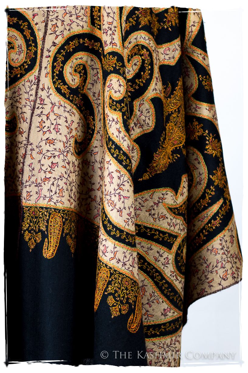 The Mona Lisa Noir Malay Gold Deux Shawl