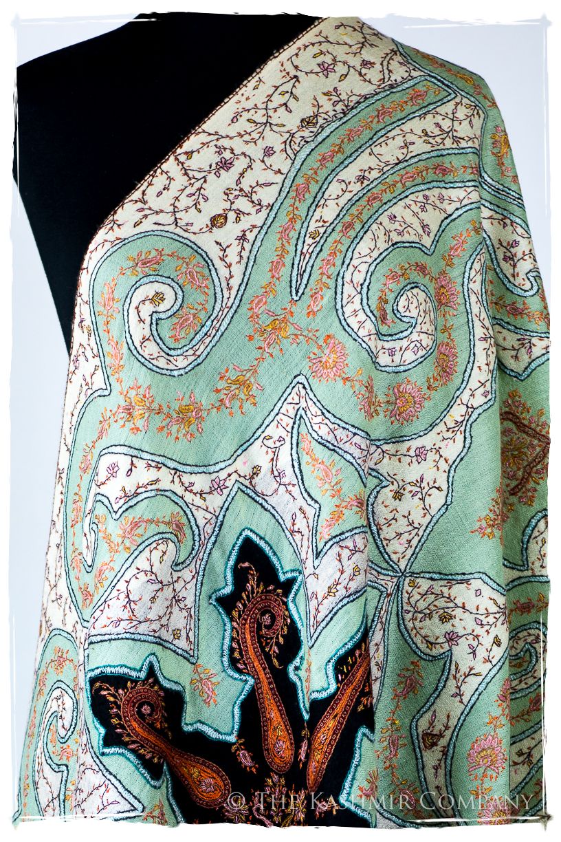 The Mona Lisa Noir Mediterranean Deux Shawl
