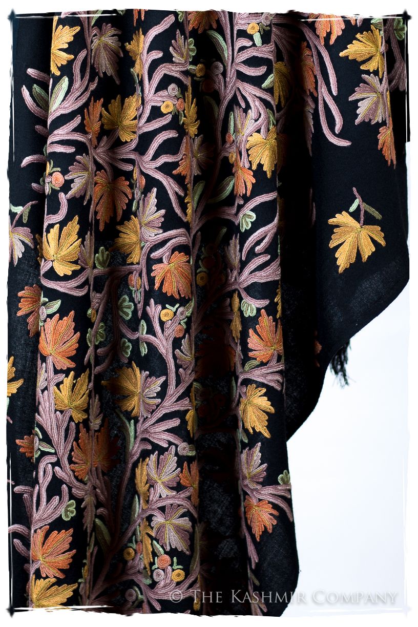érable de la Vie Autumn Antiquaires Shawl