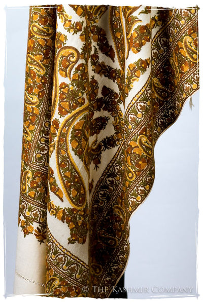 Trois Frontières Bavarois d'orient Royale Antiquaires Shawl