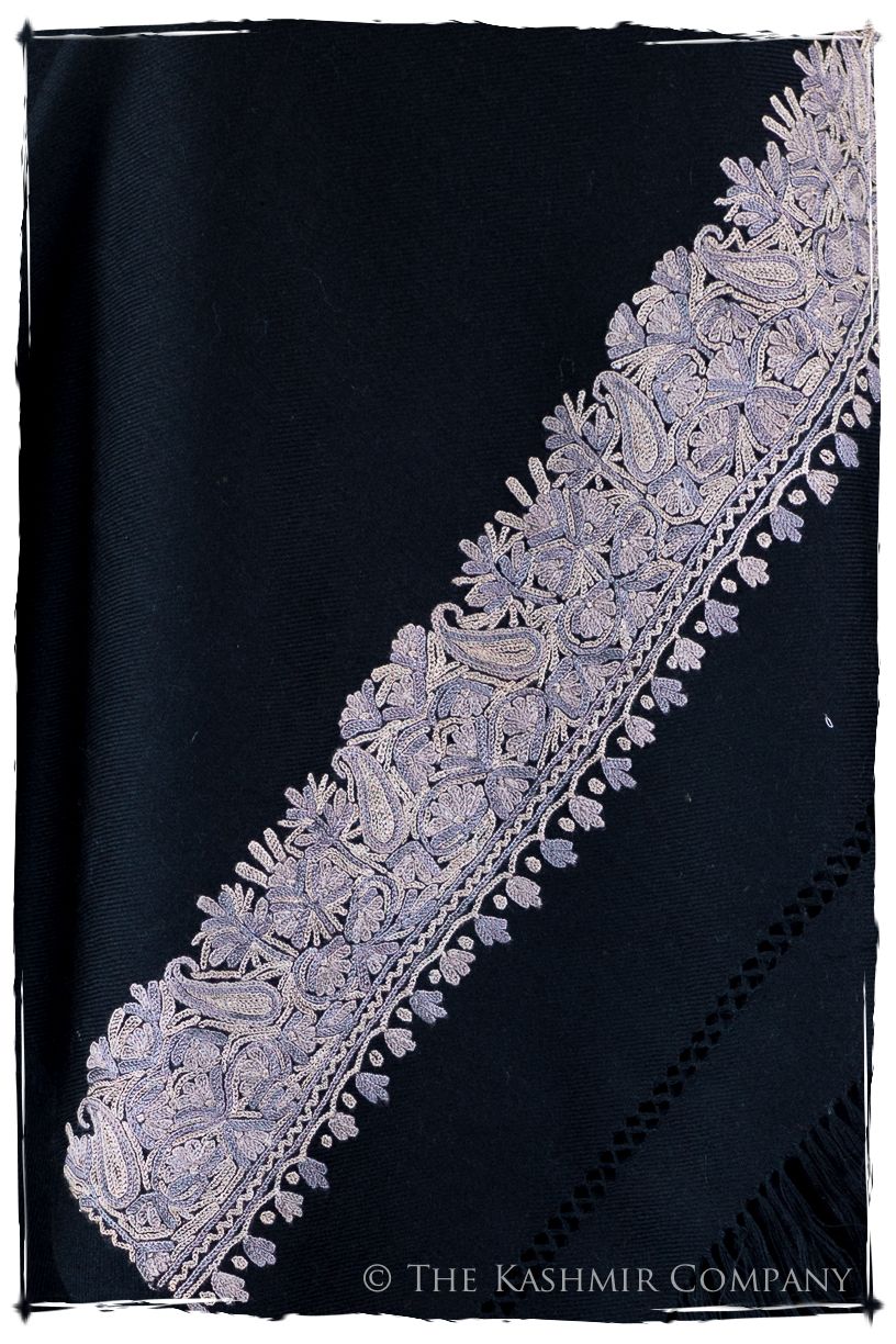 Andreina Frontières Paisley Gift Shawl