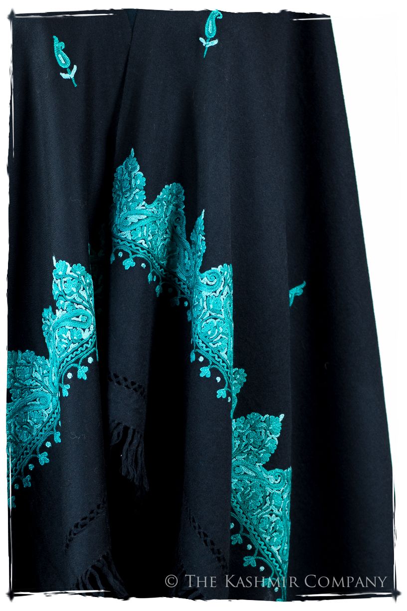 Antonella Frontières Paisley Gift Shawl