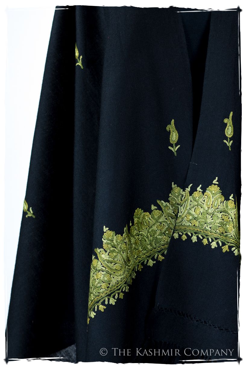 Concepción Frontières Paisley Gift Shawl