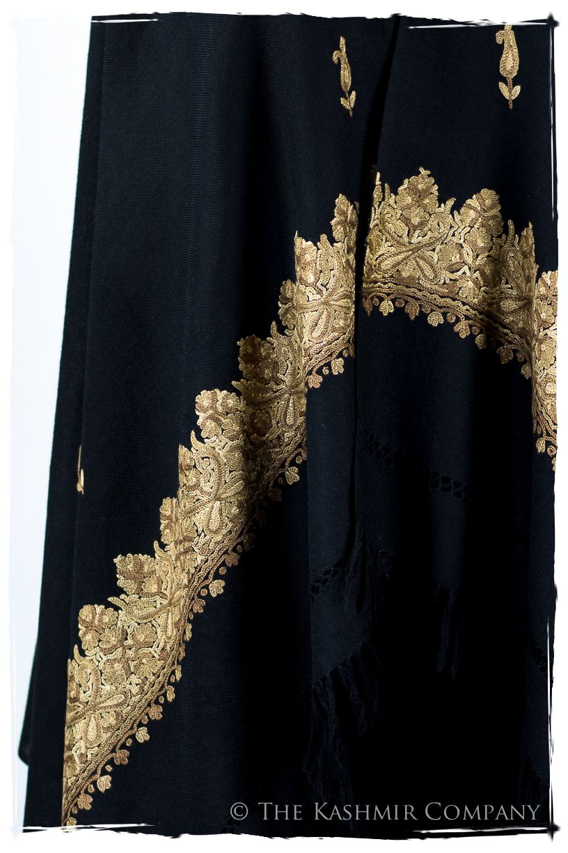 Gabriela Frontières Paisley Gift Shawl