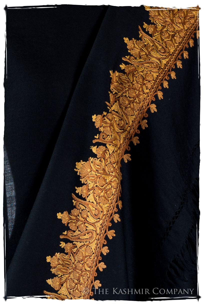 Imelda Frontières Paisley Gift Shawl