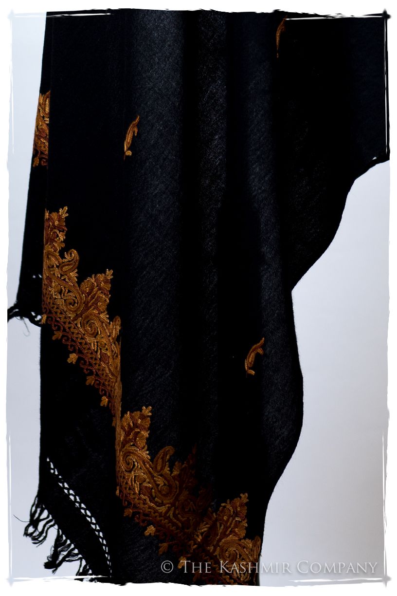 Iris Frontières Paisley Gift Shawl