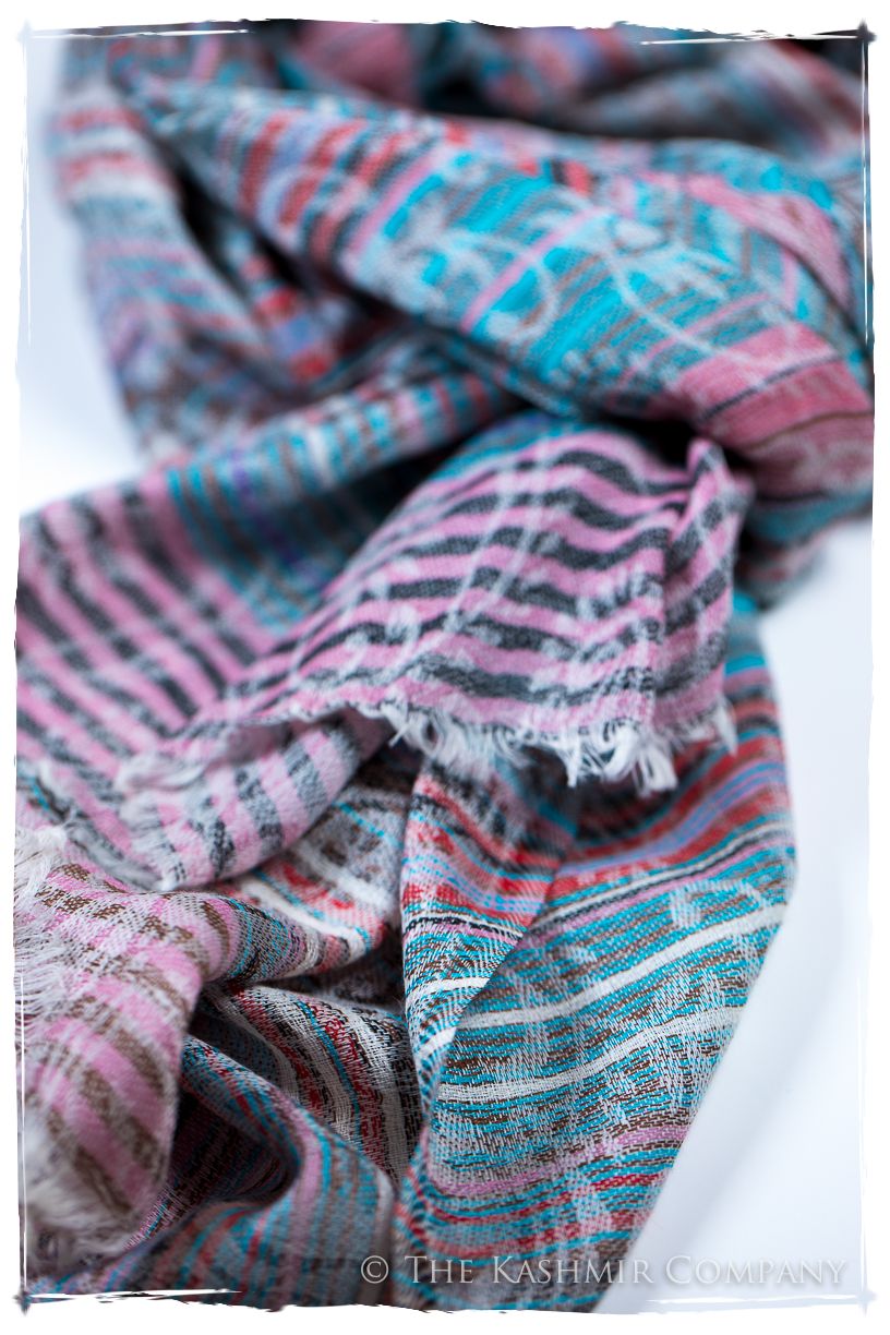 Liliana Champs de Paisley Ivory Kashmir Wool Scarf