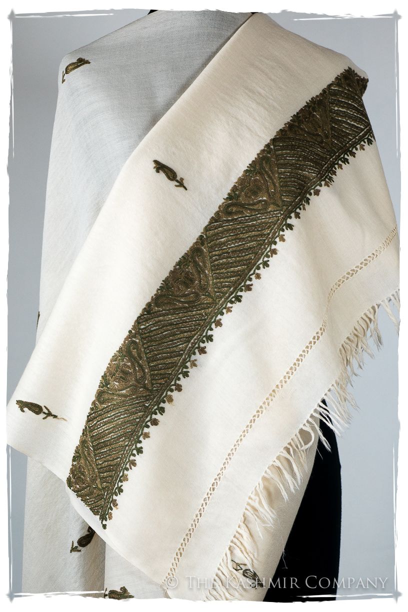 Clotildé Frontières Paisley Gift Shawl