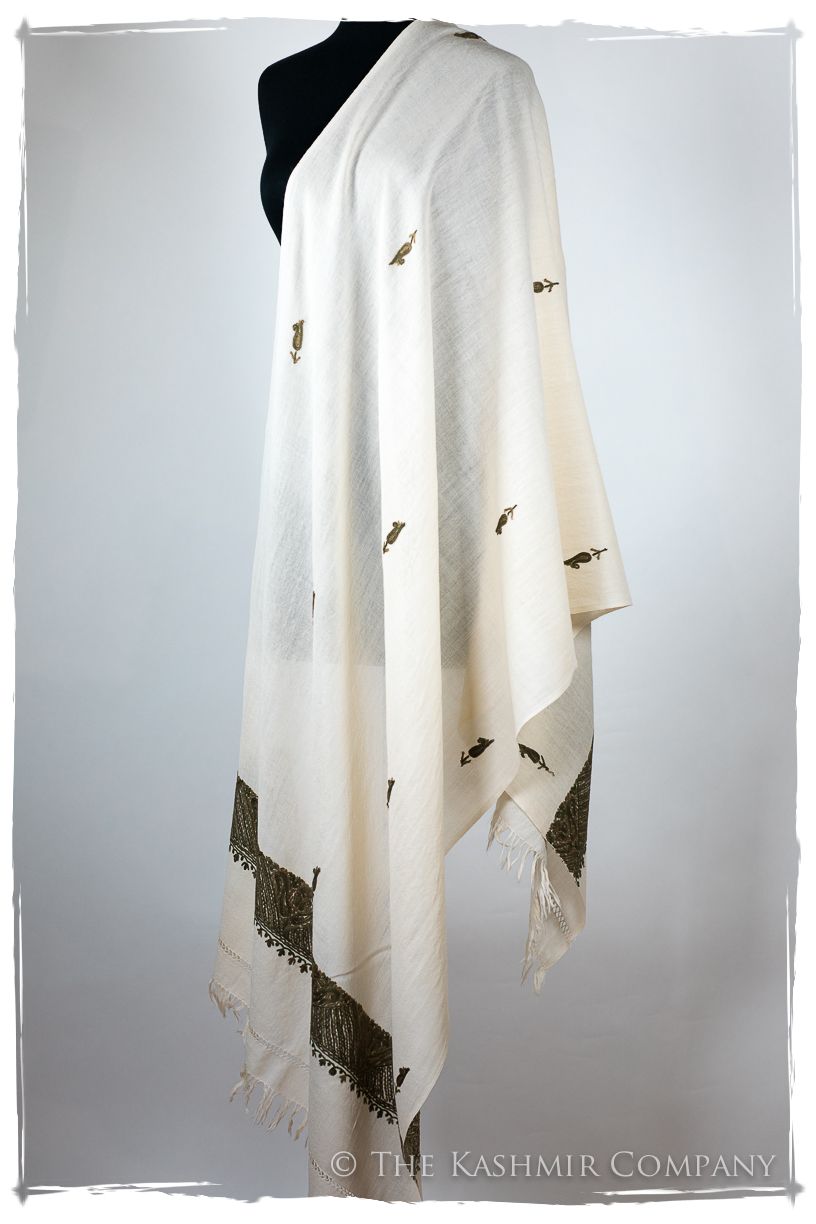 Clotildé Frontières Paisley Gift Shawl