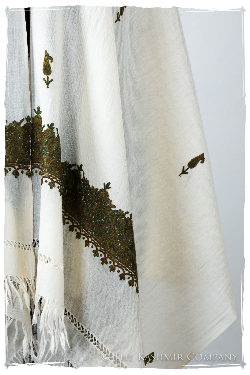 Clémencé Frontières Paisley Gift Shawl