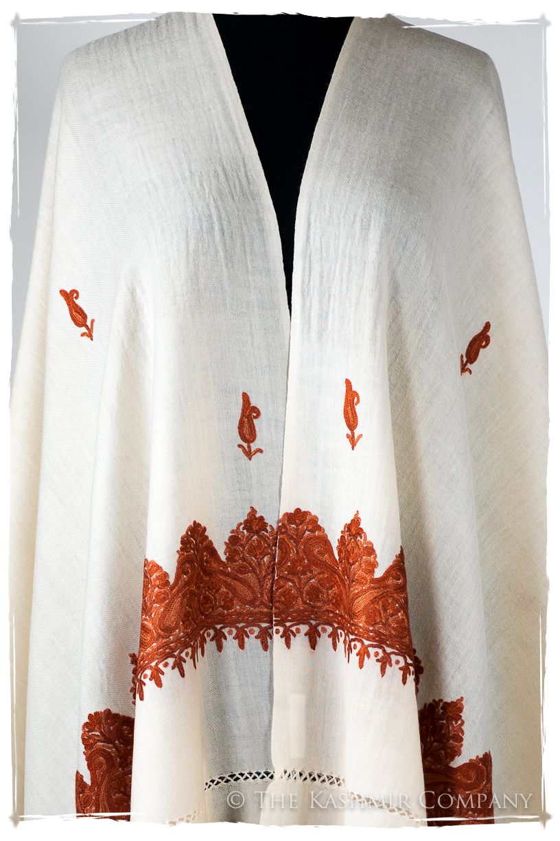 Delphiné Frontières Paisley Gift Shawl