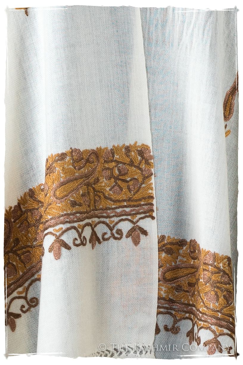 Ernéstine Frontières Paisley Gift Shawl