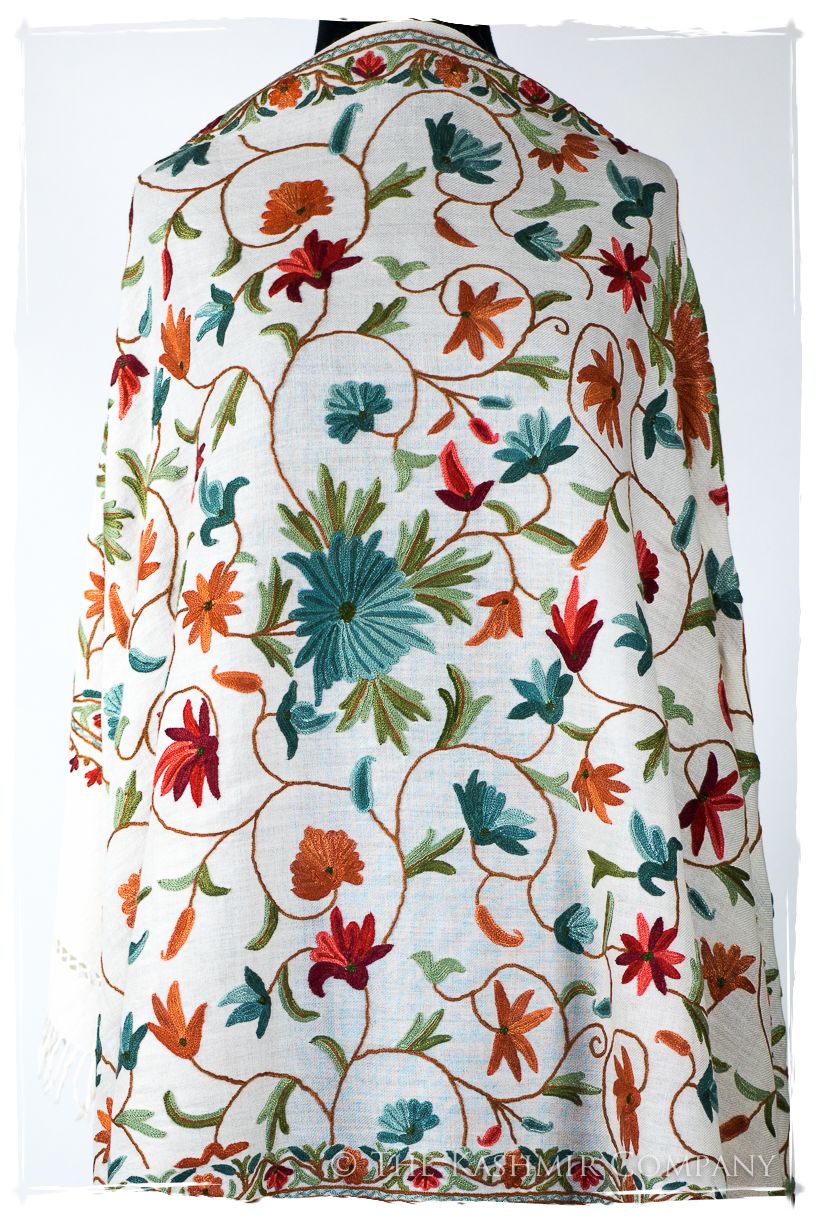 Jardin de Étiennette Notre Dame Shawl