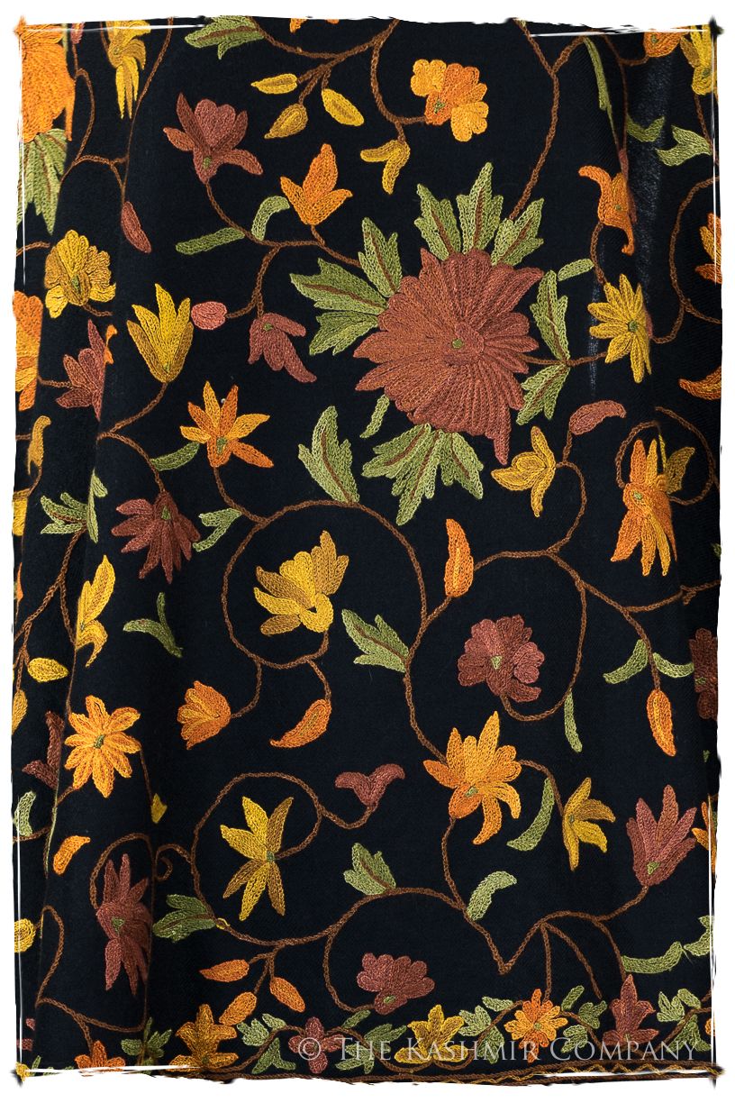 Jardin de Rosalee Notre Dame Shawl