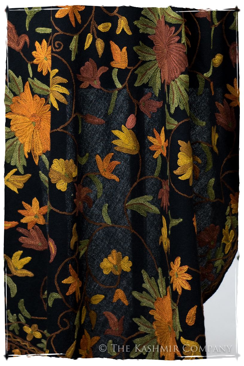Jardin de Rosalee Notre Dame Shawl