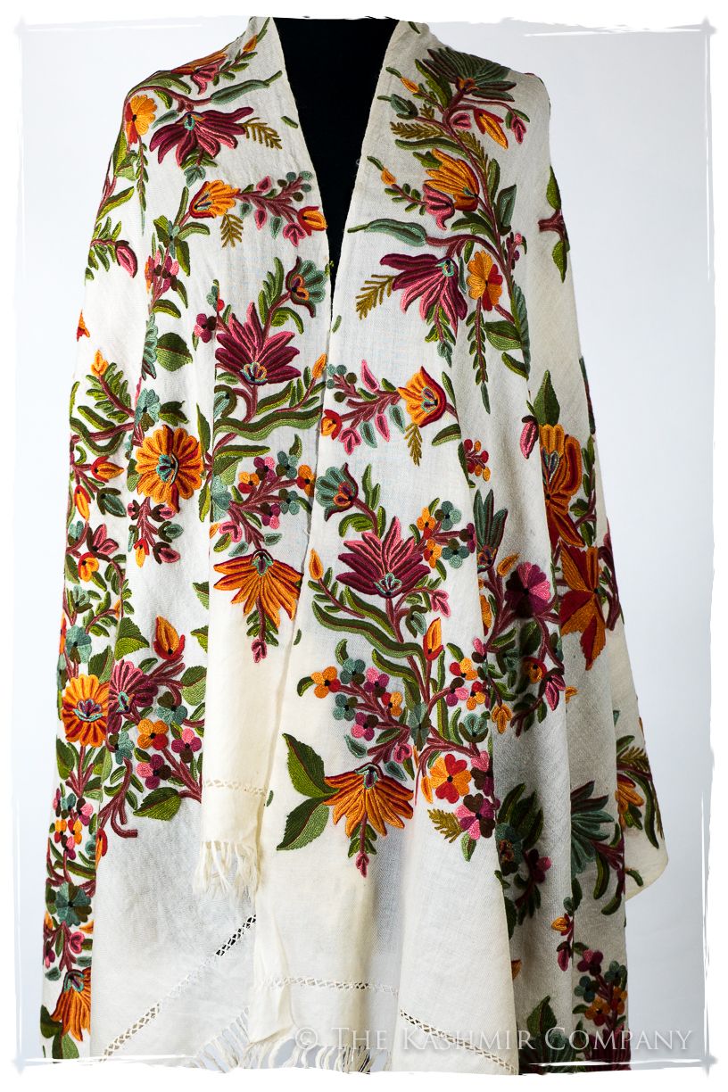 Amoureuse de Avéline Française Notre Dame Shawl