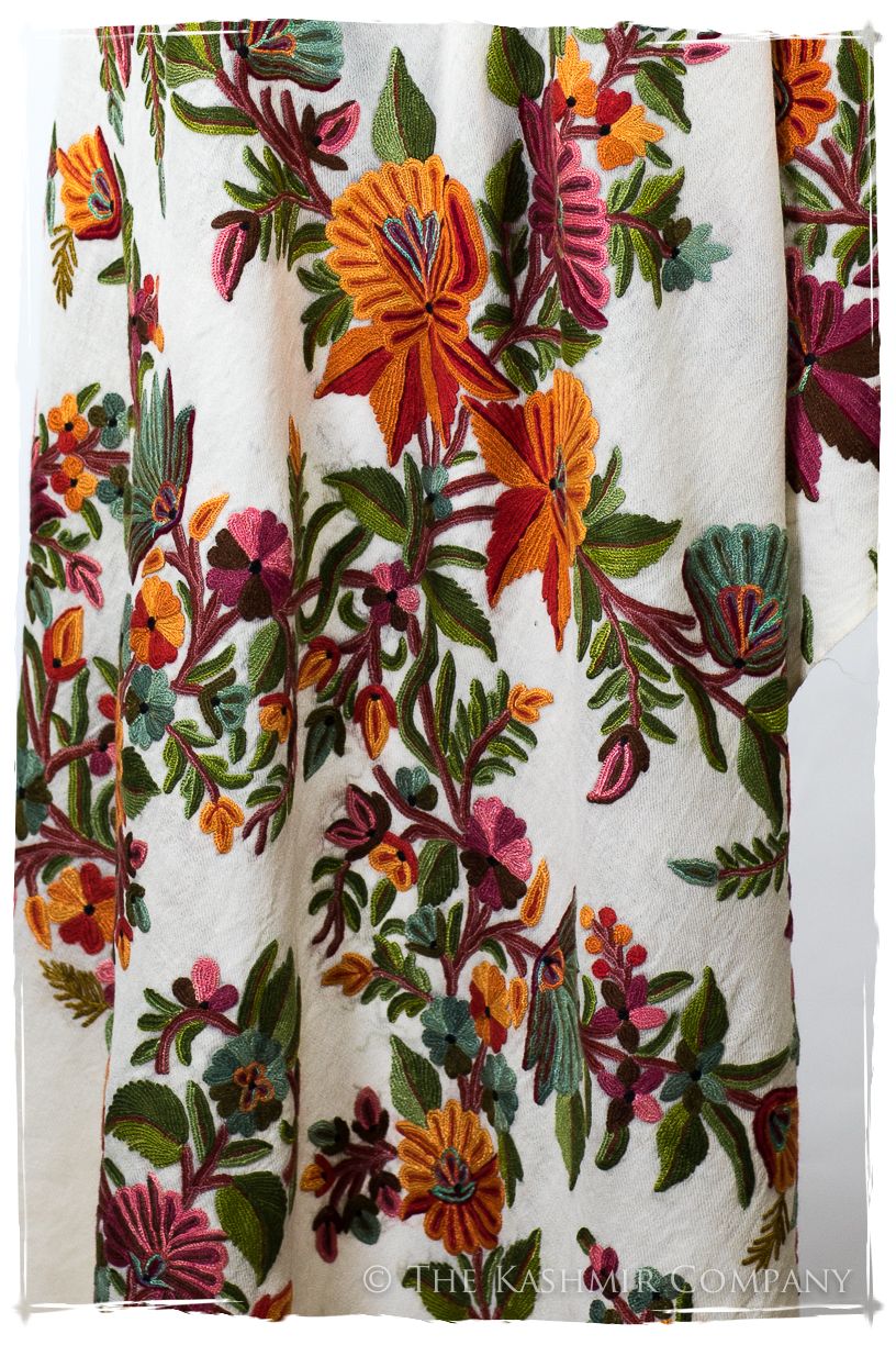 Amoureuse de Avéline Française Notre Dame Shawl