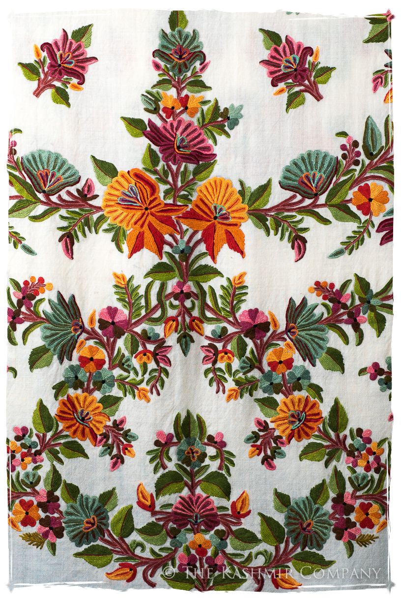 Amoureuse de Avéline Française Notre Dame Shawl