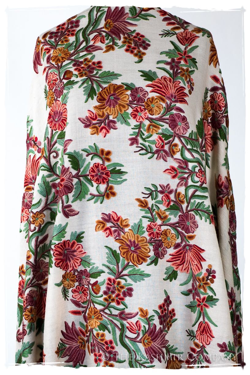 Amoureuse de Sylvié Française Notre Dame Shawl