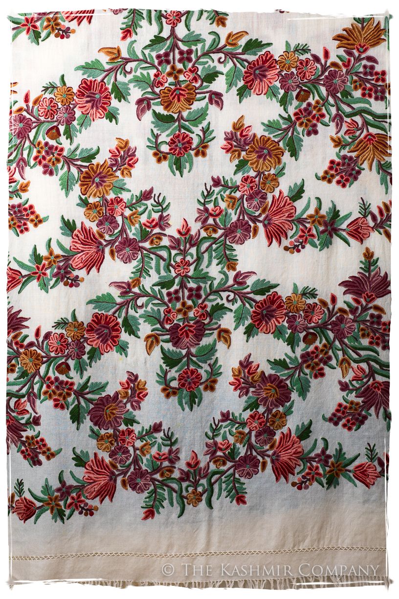 Amoureuse de Sylvié Française Notre Dame Shawl