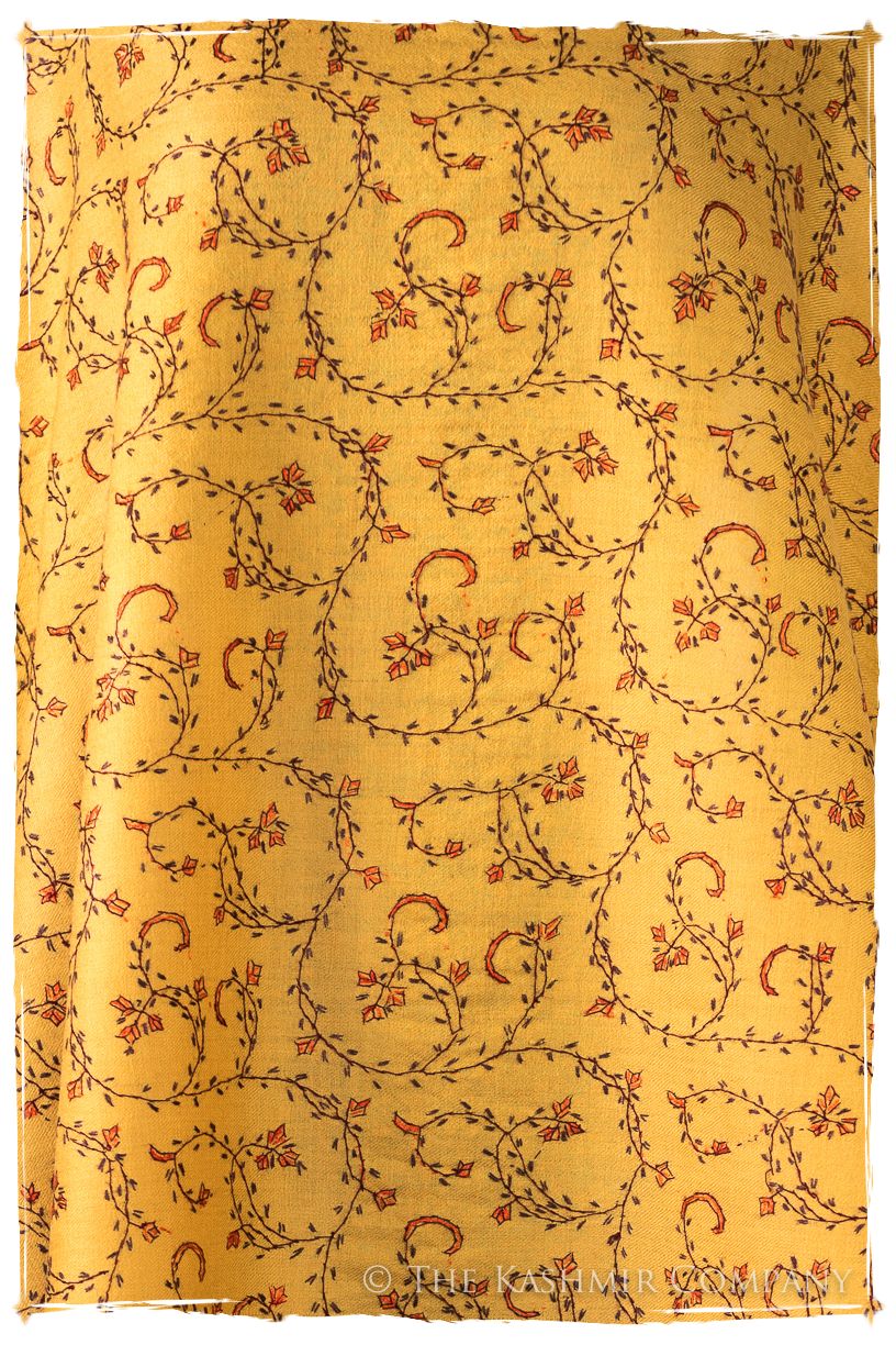 Adalaidé de'Laine Sozni Orient Shawl