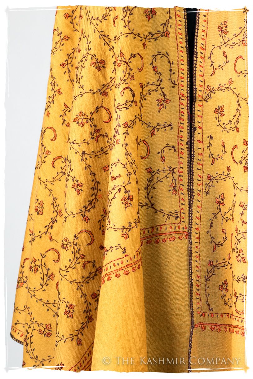 Adalaidé de'Laine Sozni Orient Shawl