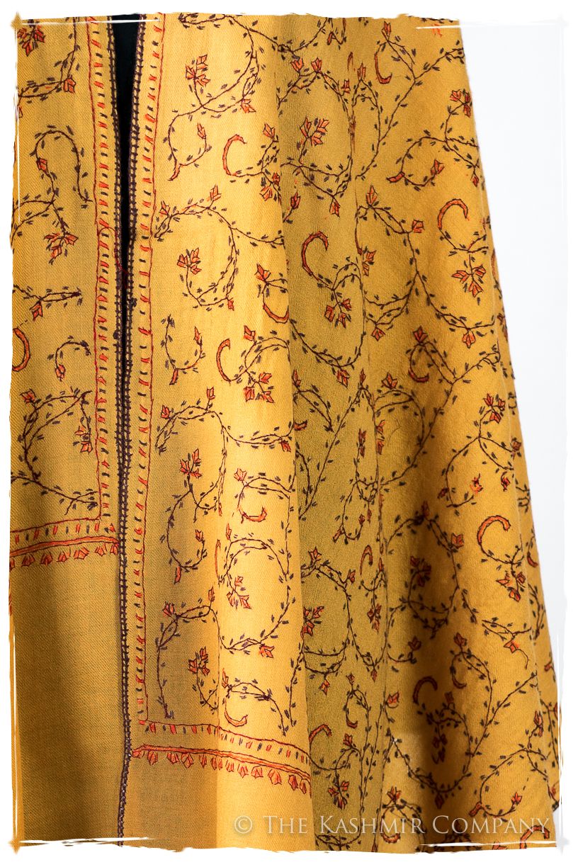 Adalaidé de'Laine Sozni Orient Shawl