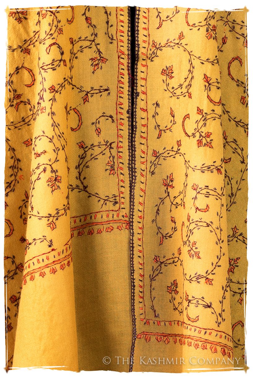 Adalaidé de'Laine Sozni Orient Shawl