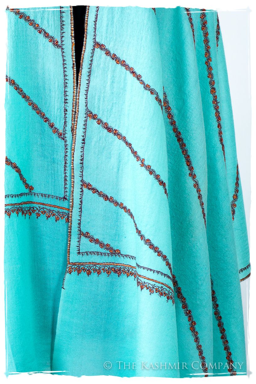 Adaliné de'Laine Sozni Orient Shawl
