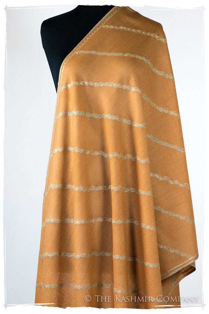 Audetté de'Laine Sozni Orient Shawl