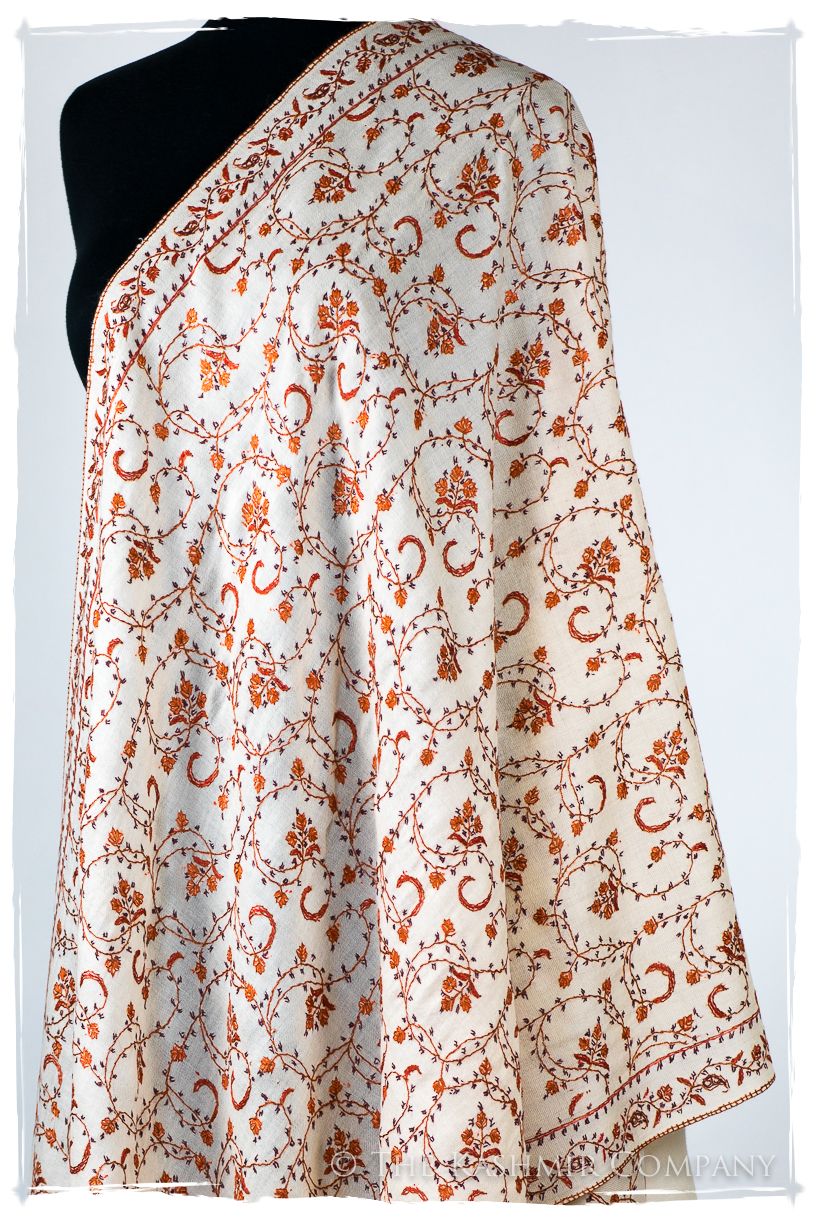 Aveliné de'Laine Sozni Orient Shawl