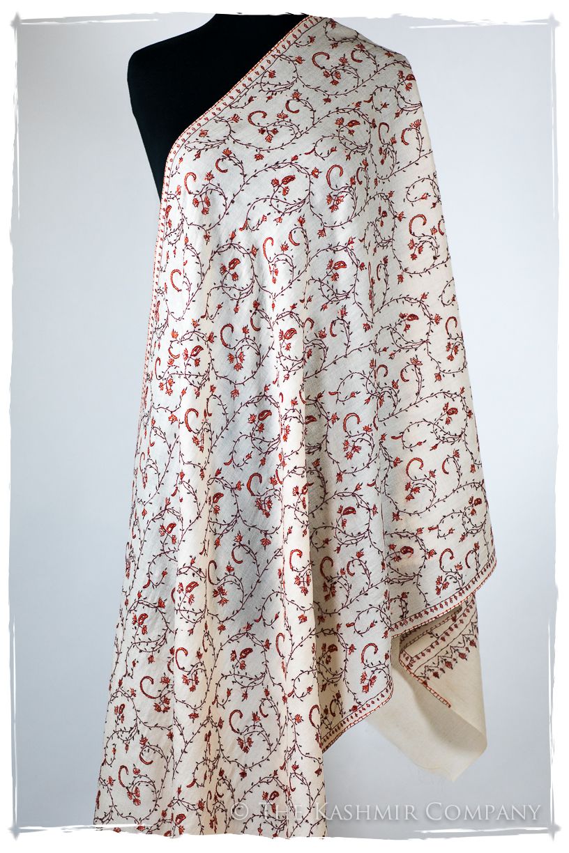 Avicé de'Laine Sozni Orient Shawl