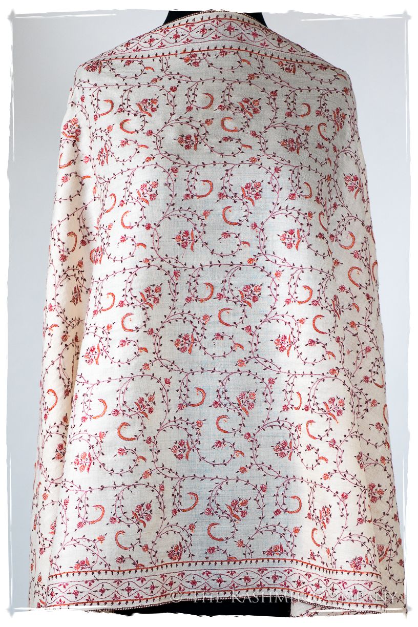 Avignon' de'Laine Sozni Orient Shawl