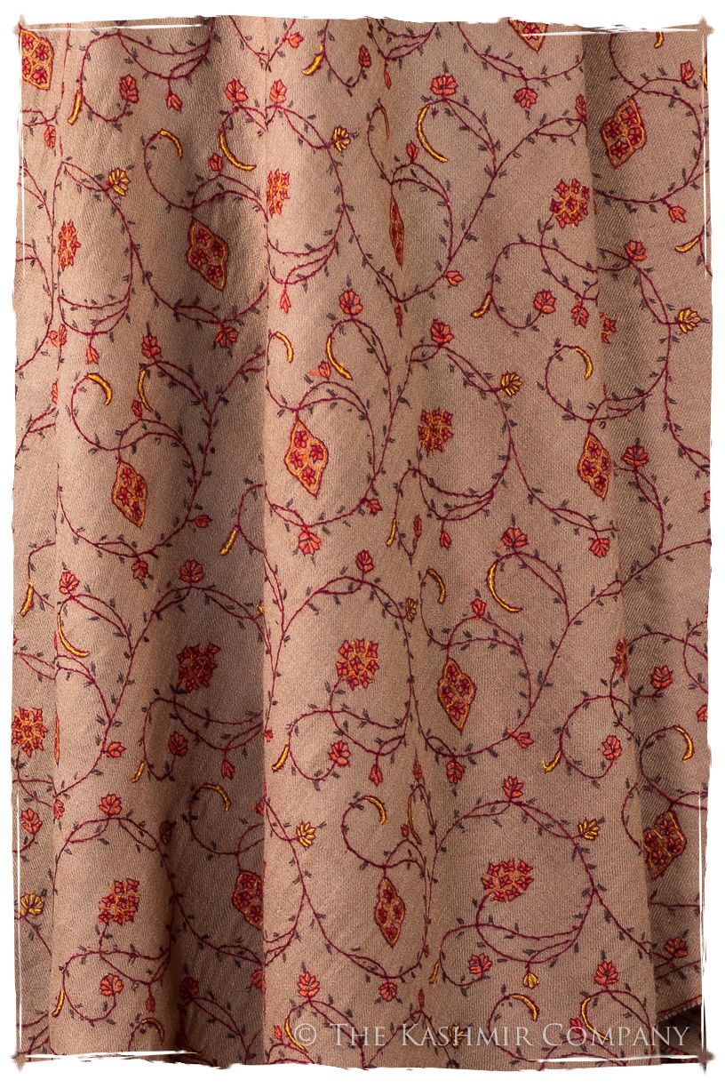Avrilé de'Laine Sozni Orient Shawl