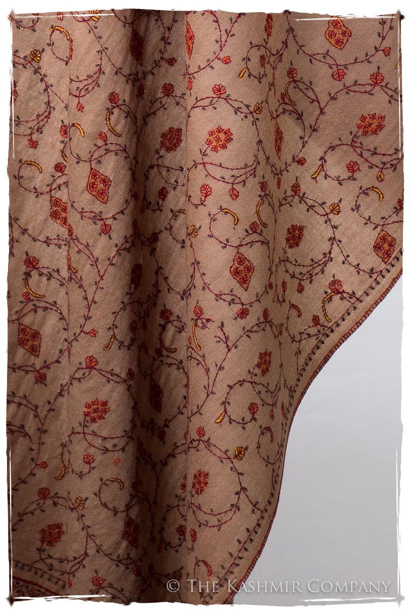 Avrilé de'Laine Sozni Orient Shawl