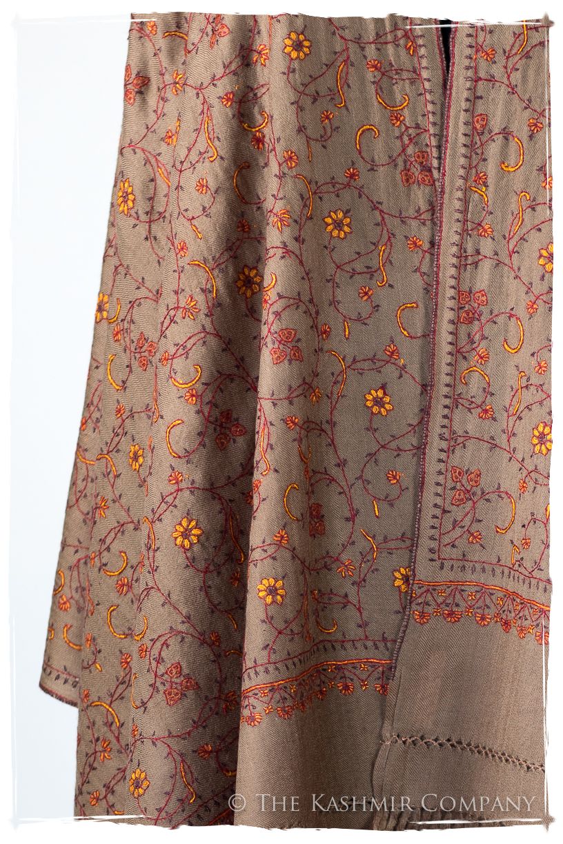 Benoité de'Laine Sozni Orient Shawl