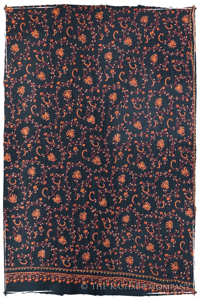 Camillé Basilié de'Laine Sozni Orient Shawl