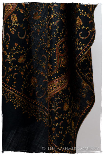 Cerisé Benoité de'Laine Sozni Paisley Orient Shawl