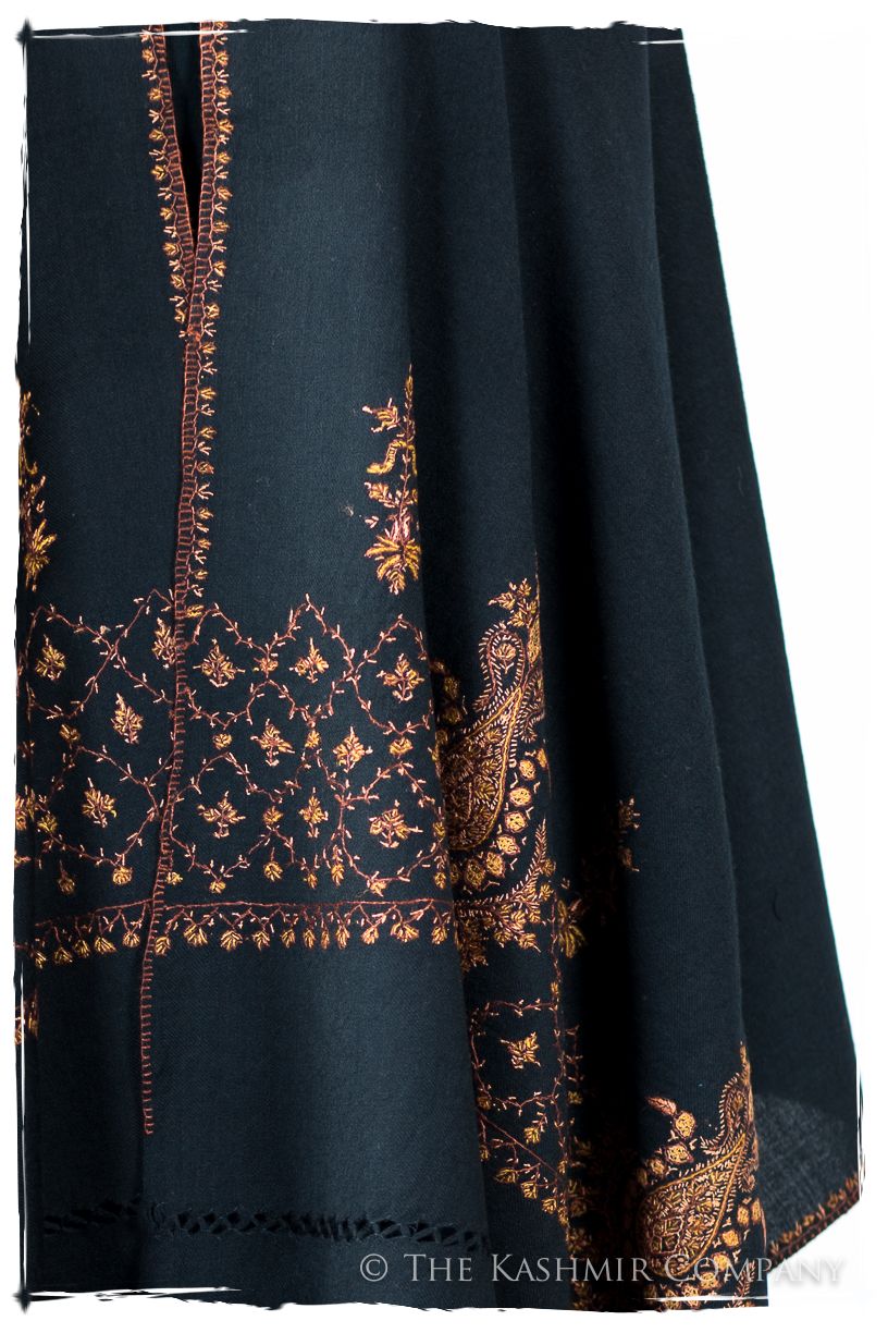 Capuciné Auroré de'Laine Sozni Frontières Orient Shawl