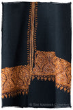 Chanellé Audetté de'Laine Sozni Frontières Orient Shawl