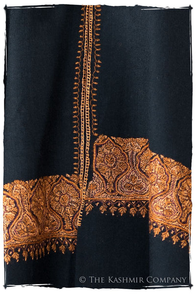 Chanellé Audetté de'Laine Sozni Frontières Orient Shawl