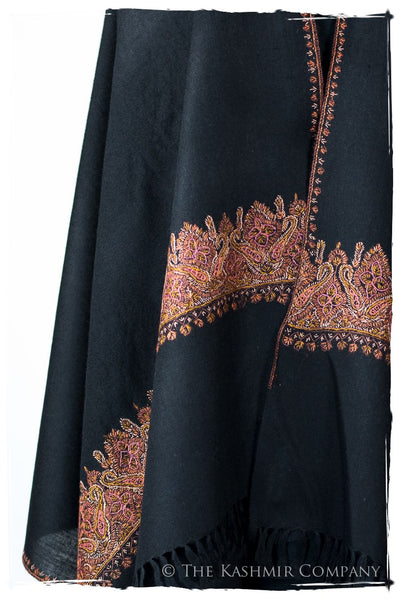 Chanellé Annetté de'Laine Sozni Frontières Orient Shawl