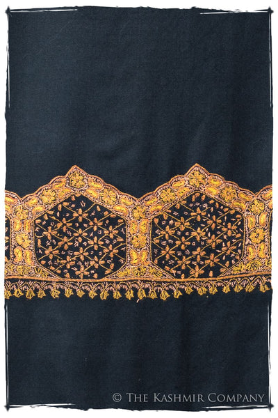 Chanellé Arabesqué de'Laine Sozni Frontières Orient Shawl