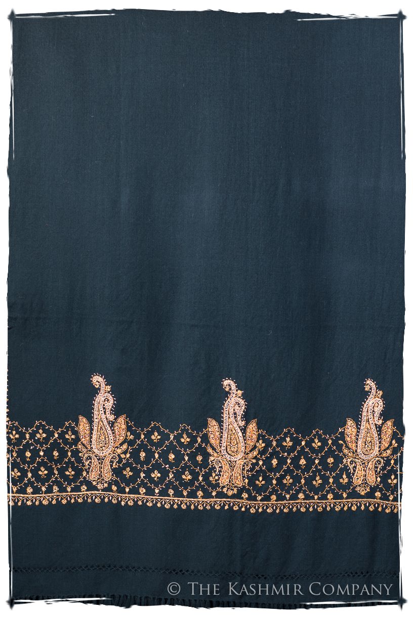 Capuciné Basilié de'Laine Sozni Frontières Orient Shawl