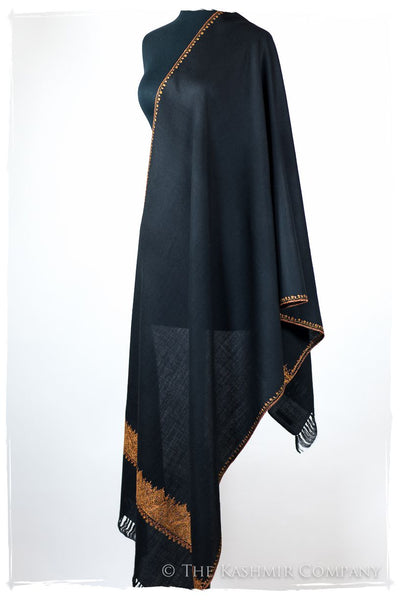 Chanellé Abriellé de'Laine Sozni Frontières Orient Shawl