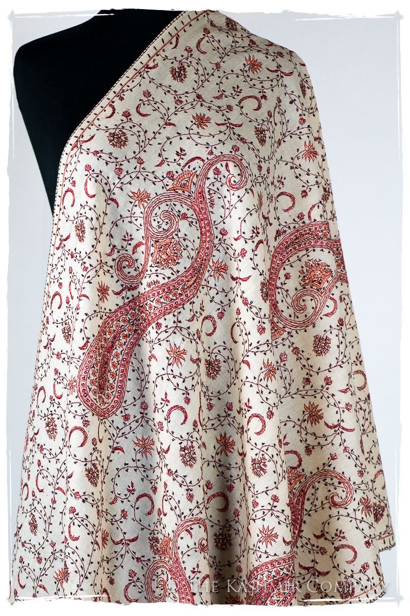 Auroretté Blanché de'Laine Sozni Paisley Orient Shawl