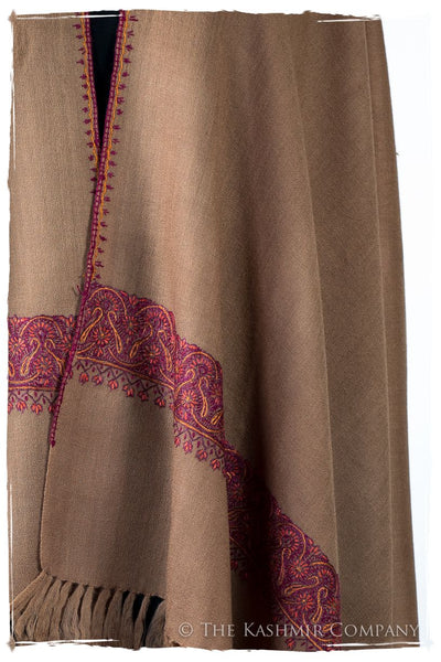 Chanellé Audetté de'Laine Sozni Frontières Orient Shawl