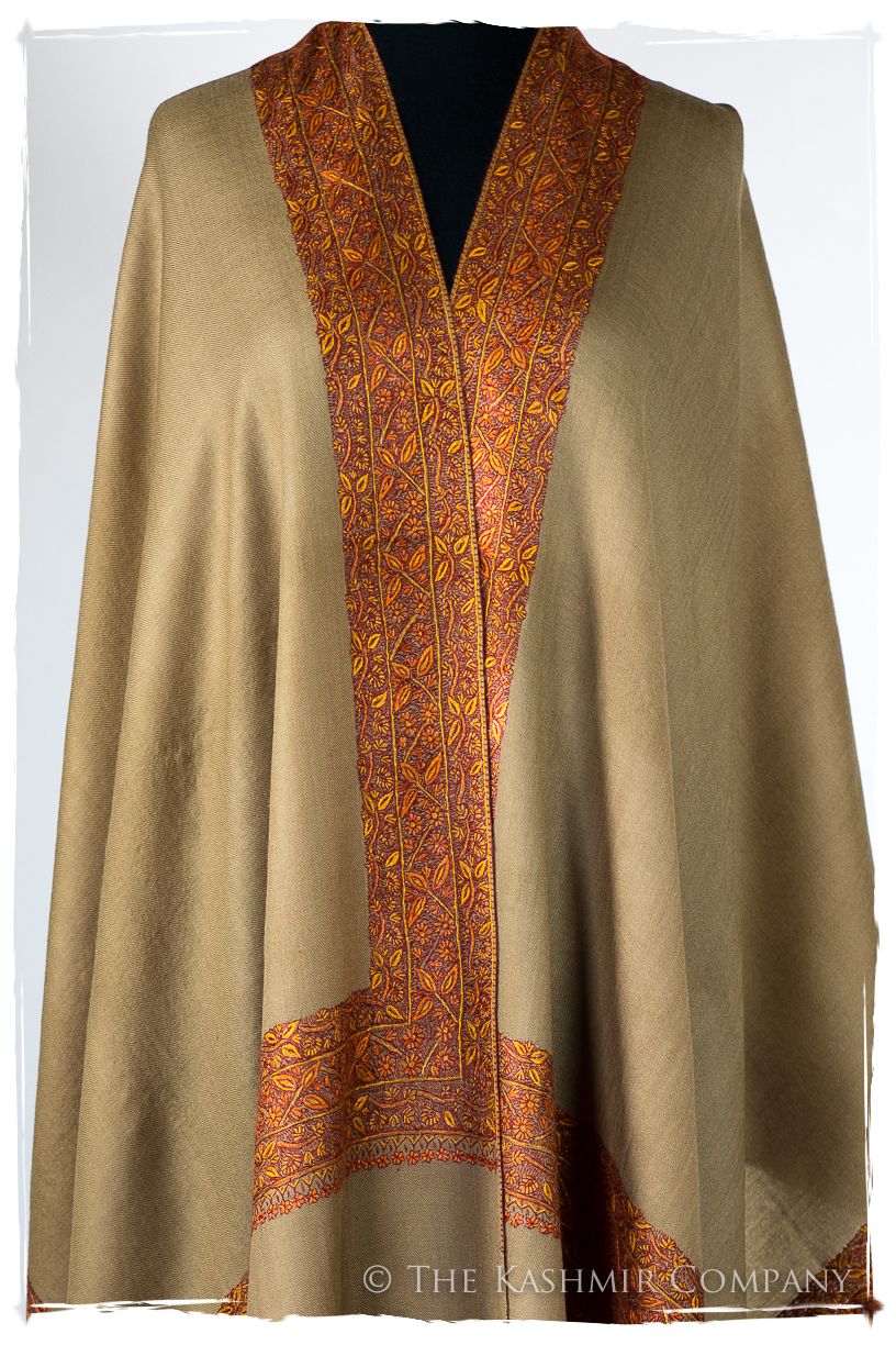 Chanellé Auroré de'Laine Sozni Frontières Orient Shawl