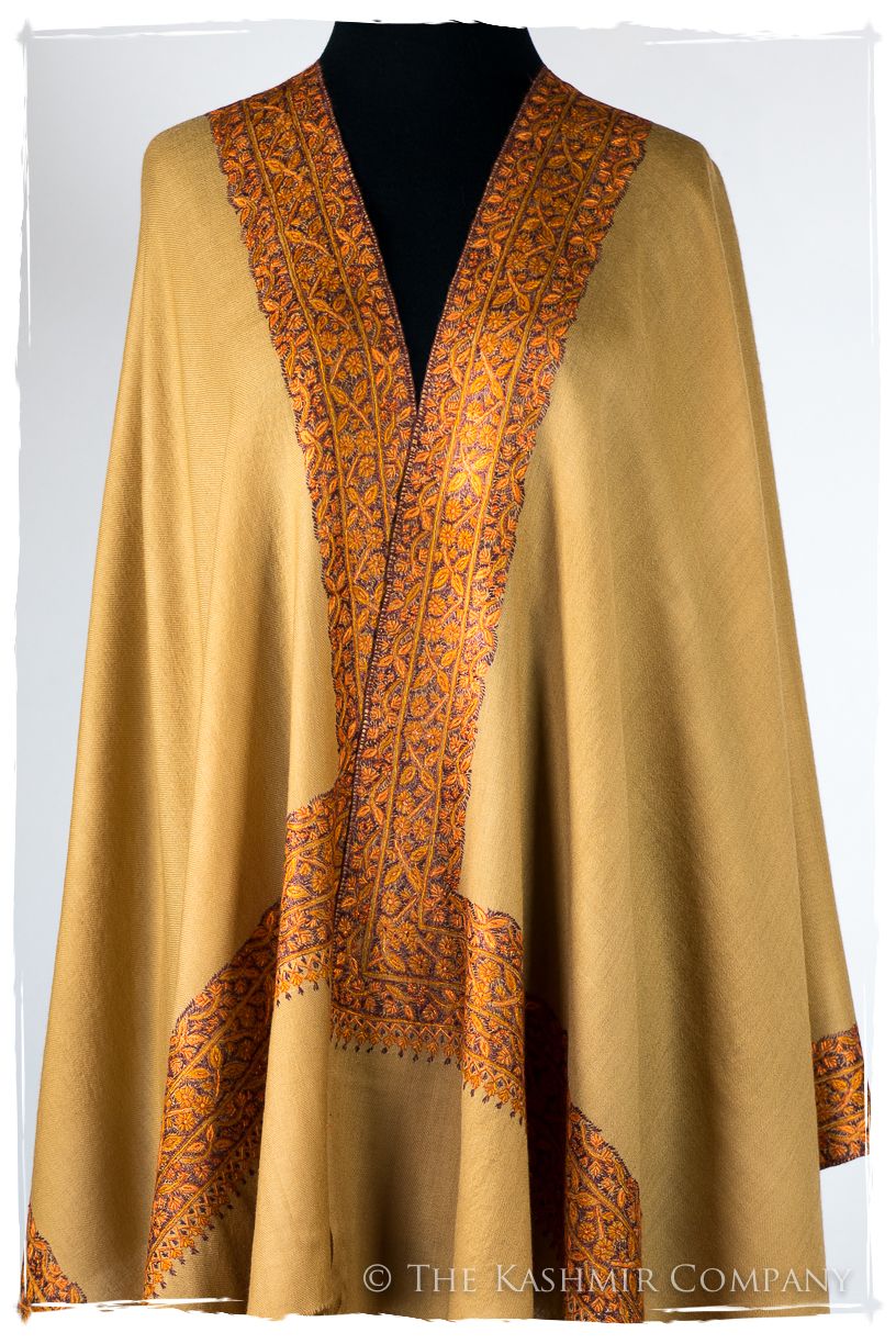 Chanellé Avignoné de'Laine Sozni Frontières Orient Shawl