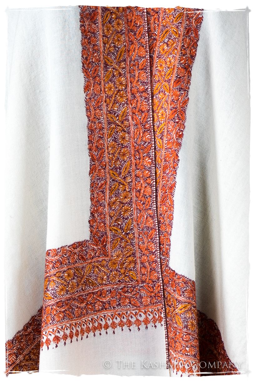 Chanellé Bellé de'Laine Sozni Frontières Orient Shawl